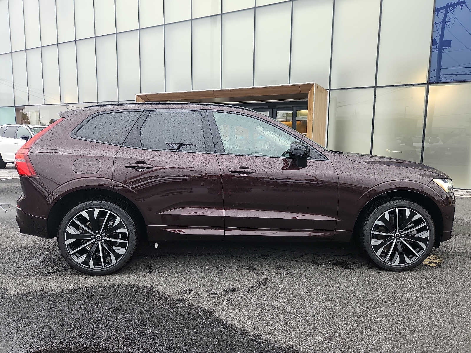 2026 Volvo XC60 Plug-In Hybrid Ultra