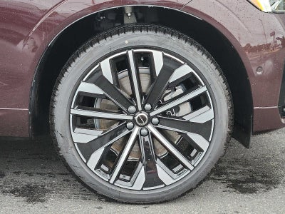 2026 Volvo XC60 Plug-In Hybrid Ultra