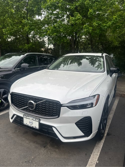 2025 Volvo XC60 Plug-In Hybrid Ultra