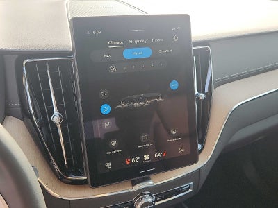 2026 Volvo XC60 Plug-In Hybrid Ultra