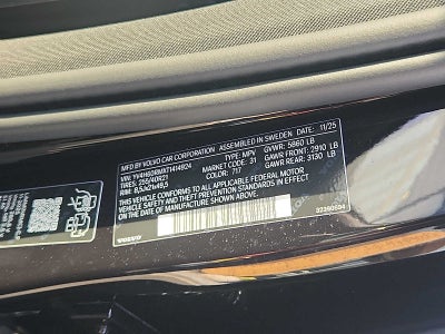 2026 Volvo XC60 Plug-In Hybrid Ultra