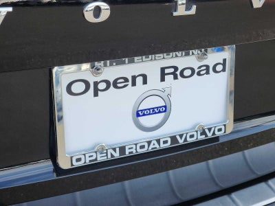 2026 Volvo XC60 Plug-In Hybrid Ultra