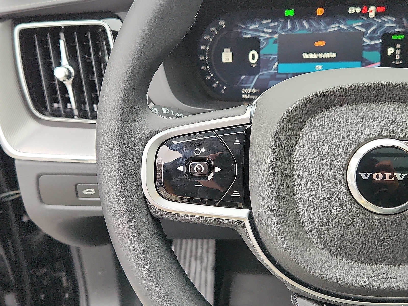 2026 Volvo XC60 Plug-In Hybrid Polestar Engineered