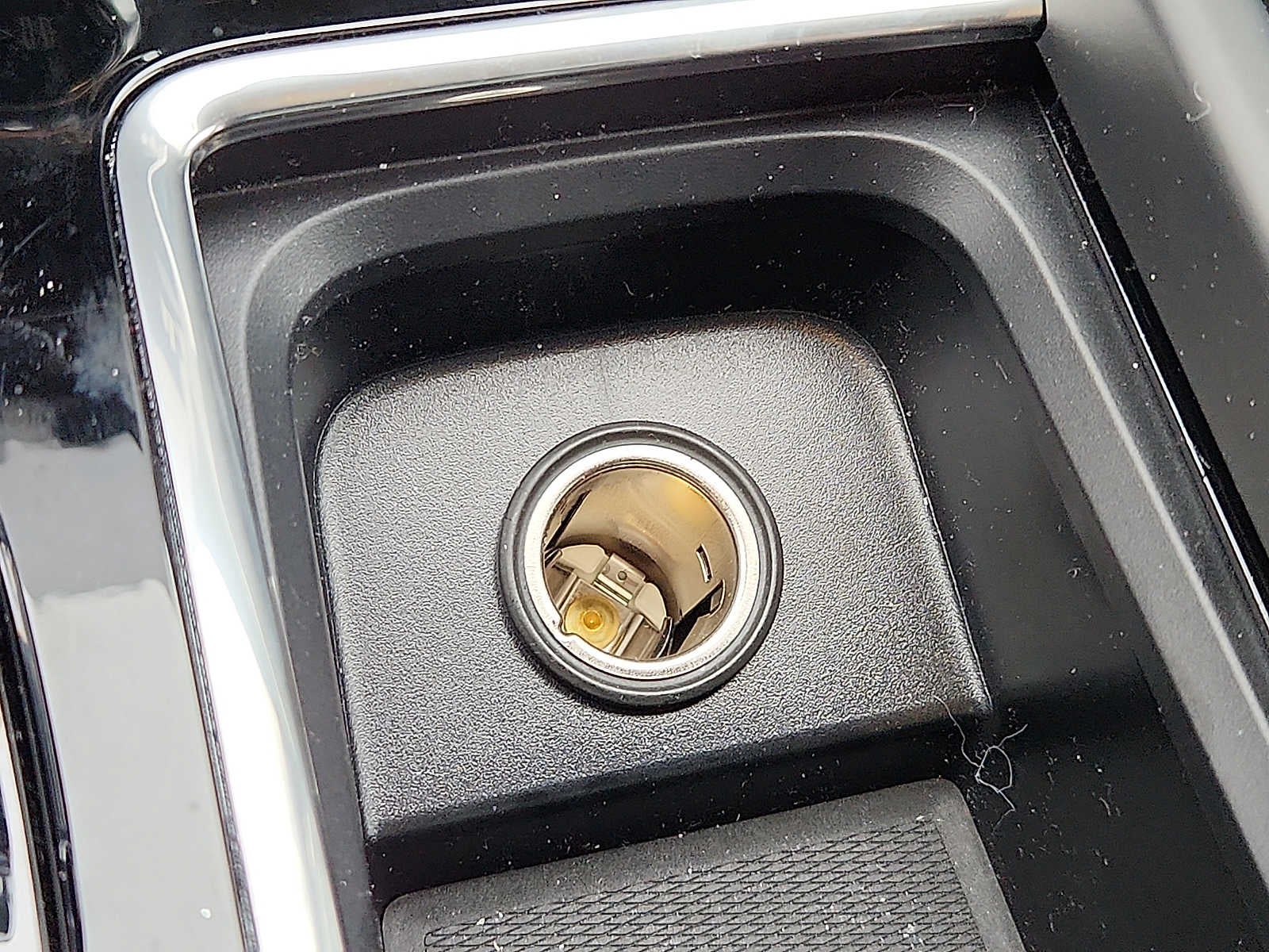 2026 Volvo XC60 Plug-In Hybrid Polestar Engineered