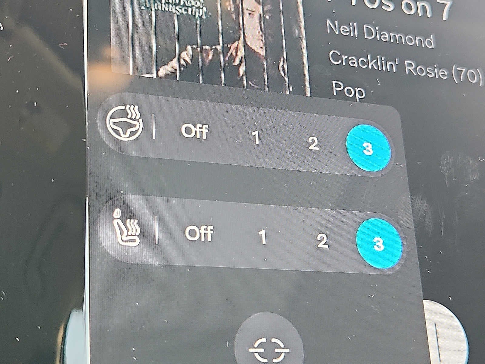 2023 Volvo XC40 Plus Bright Theme