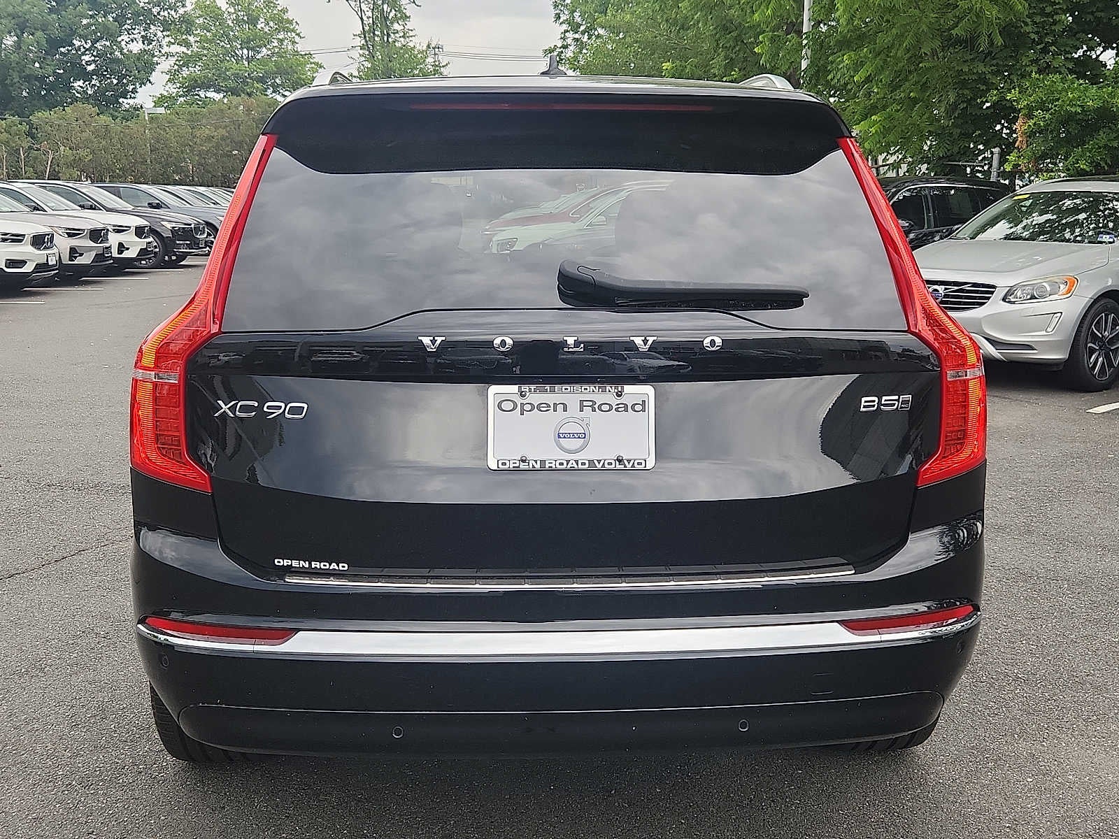 2024 Volvo XC90 Plus Bright Theme