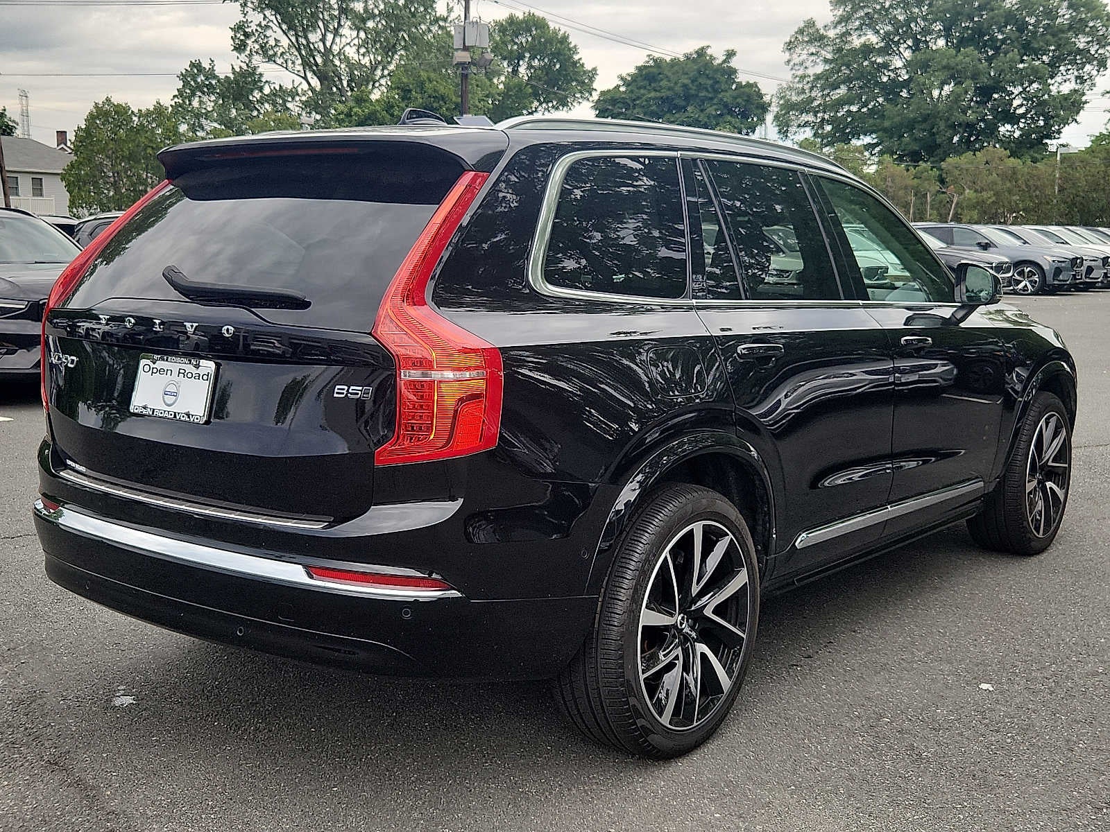 2024 Volvo XC90 Plus Bright Theme