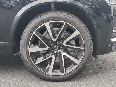 2024 Volvo XC90 Plus Bright Theme