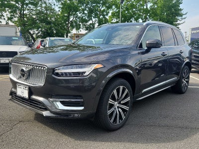 2023 Volvo XC90 Plus