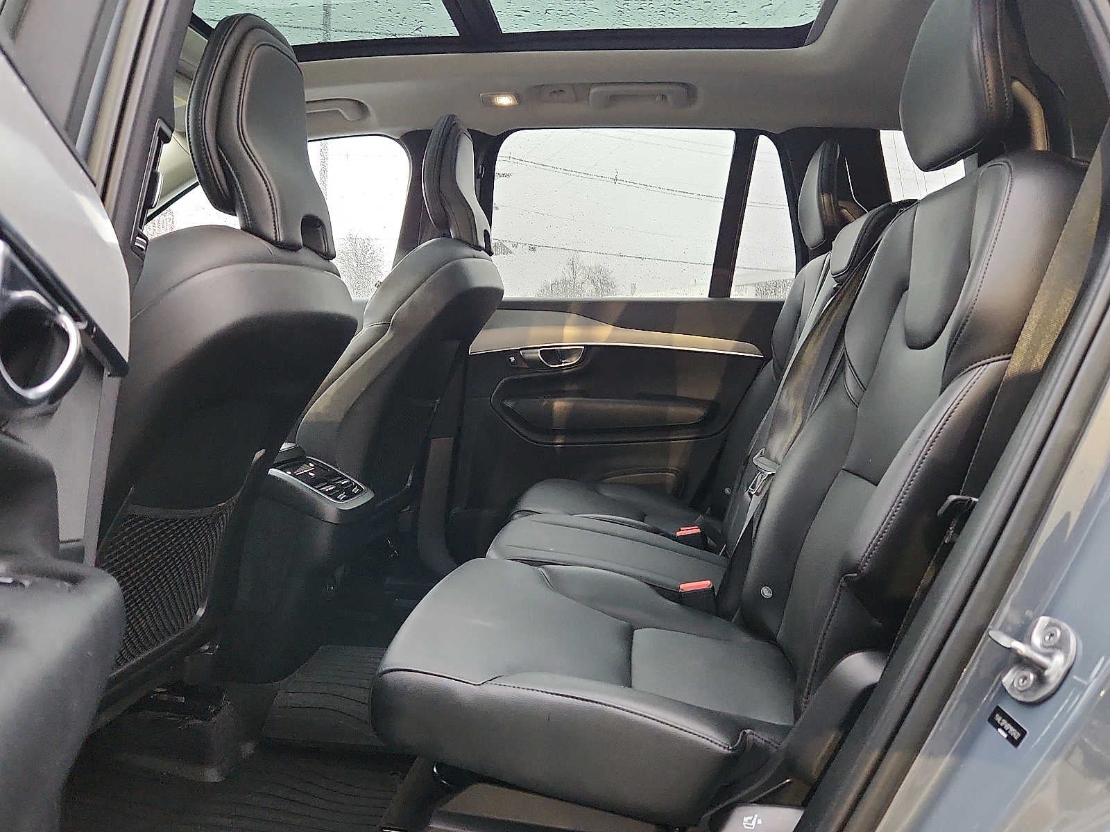 2023 Volvo XC90 Core