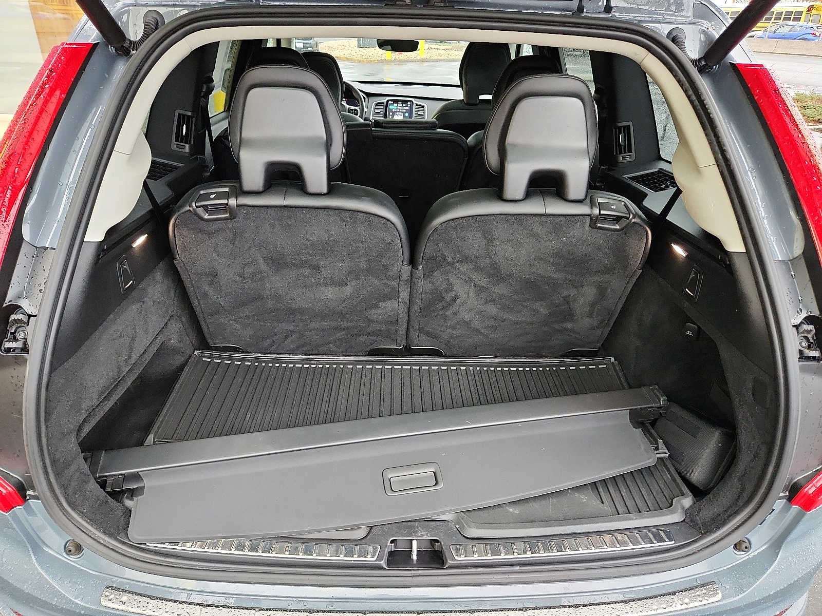 2023 Volvo XC90 Core