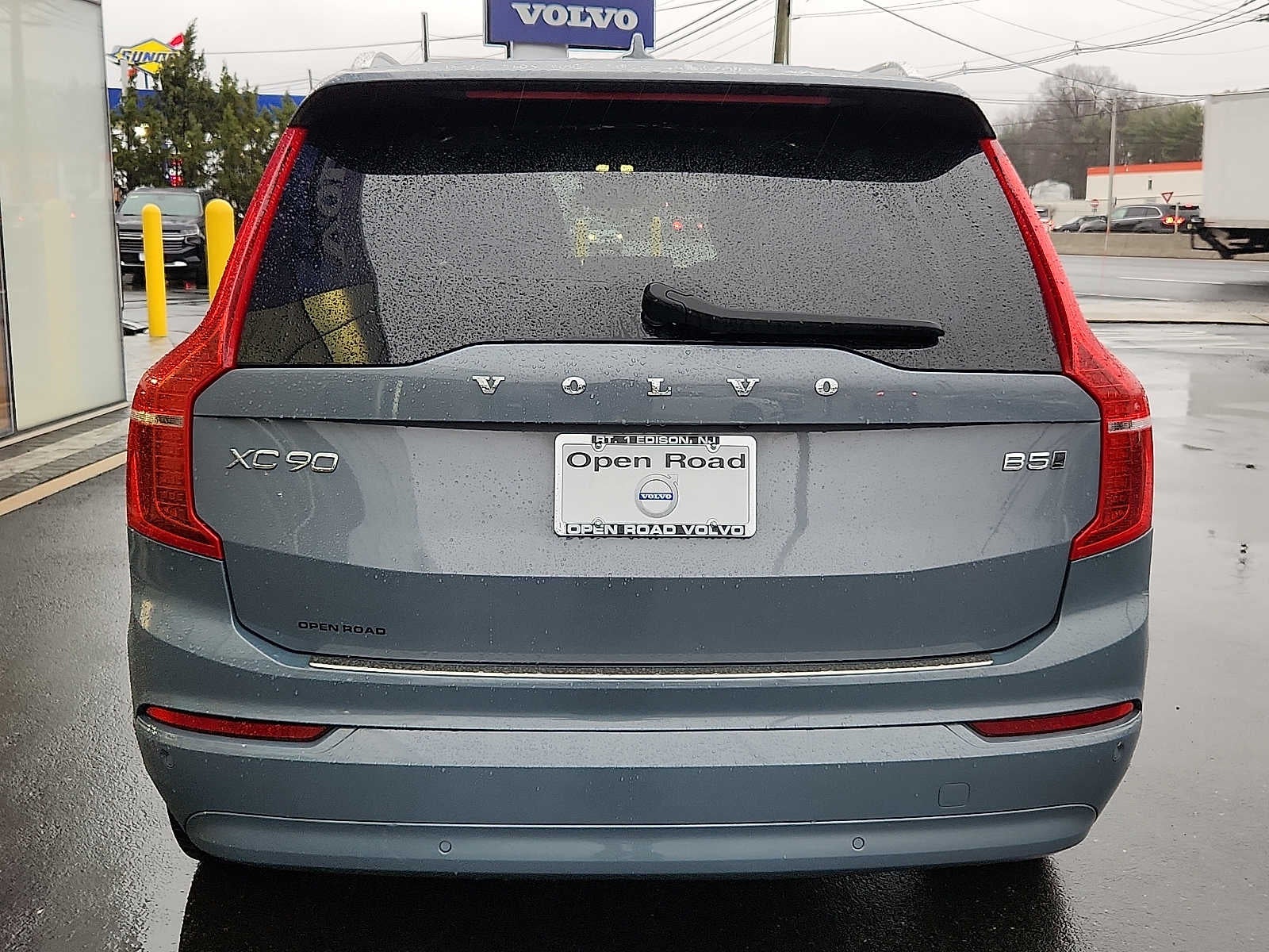 2023 Volvo XC90 Core