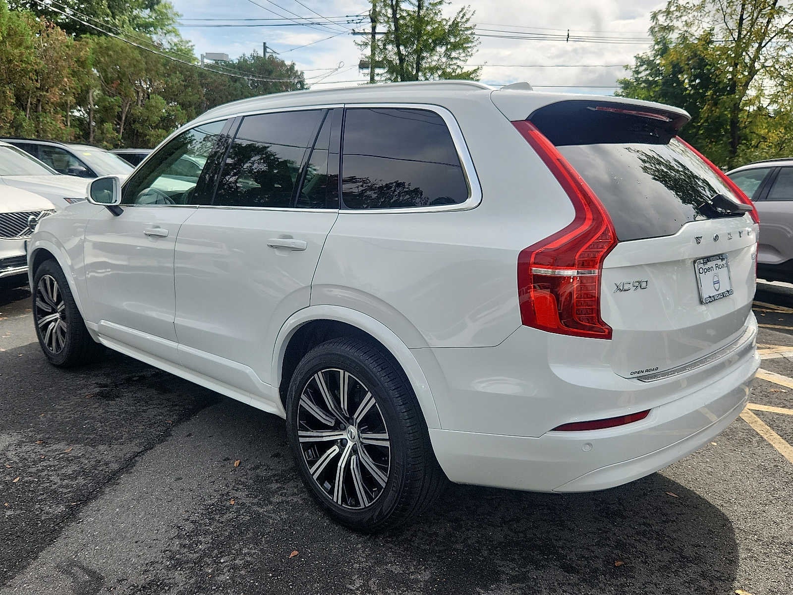 2023 Volvo XC90 Core