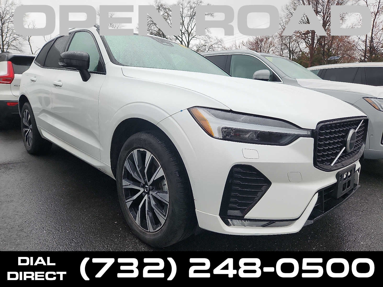 2024 Volvo XC60 Core Dark Theme