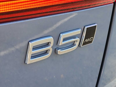 2022 Volvo XC60 Momentum