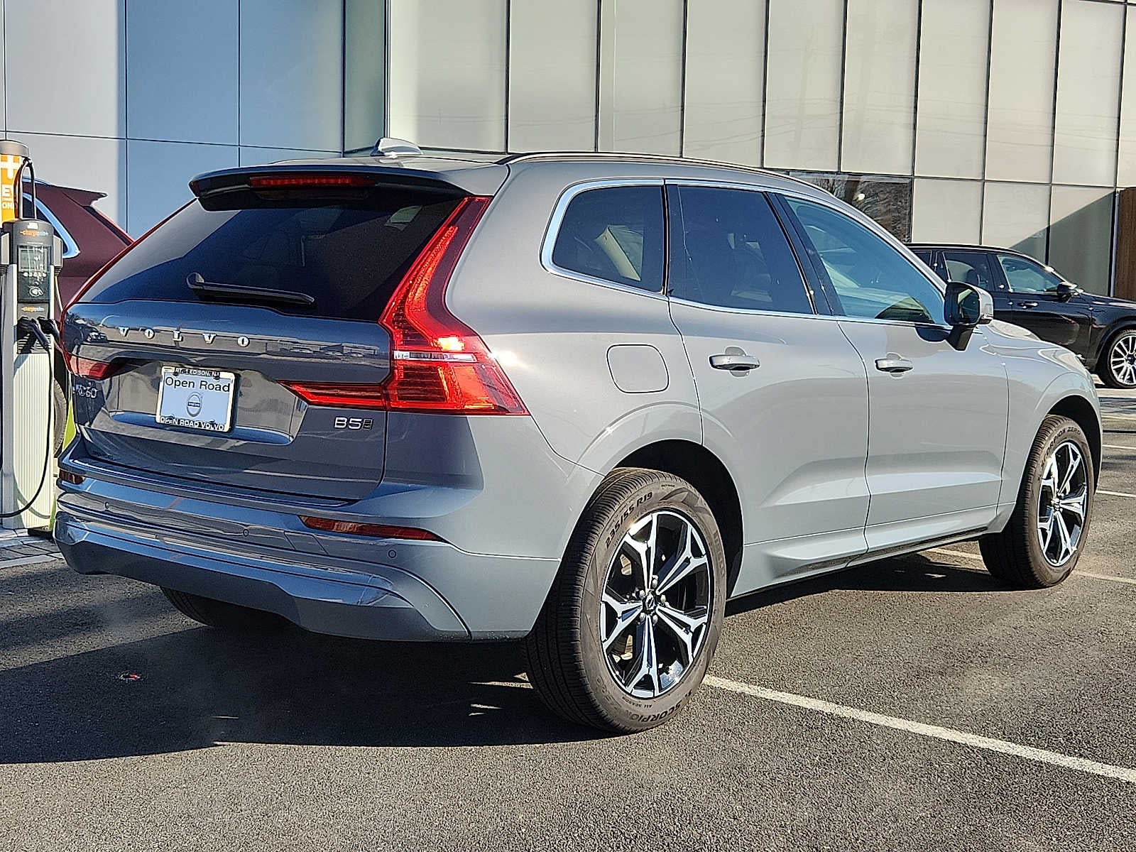 2022 Volvo XC60 Momentum