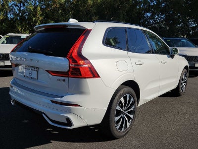 2024 Volvo XC60 Plus Dark Theme