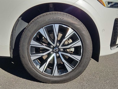 2024 Volvo XC60 Plus Dark Theme