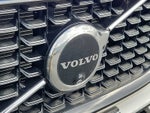 2024 Volvo XC60 Plus Dark Theme