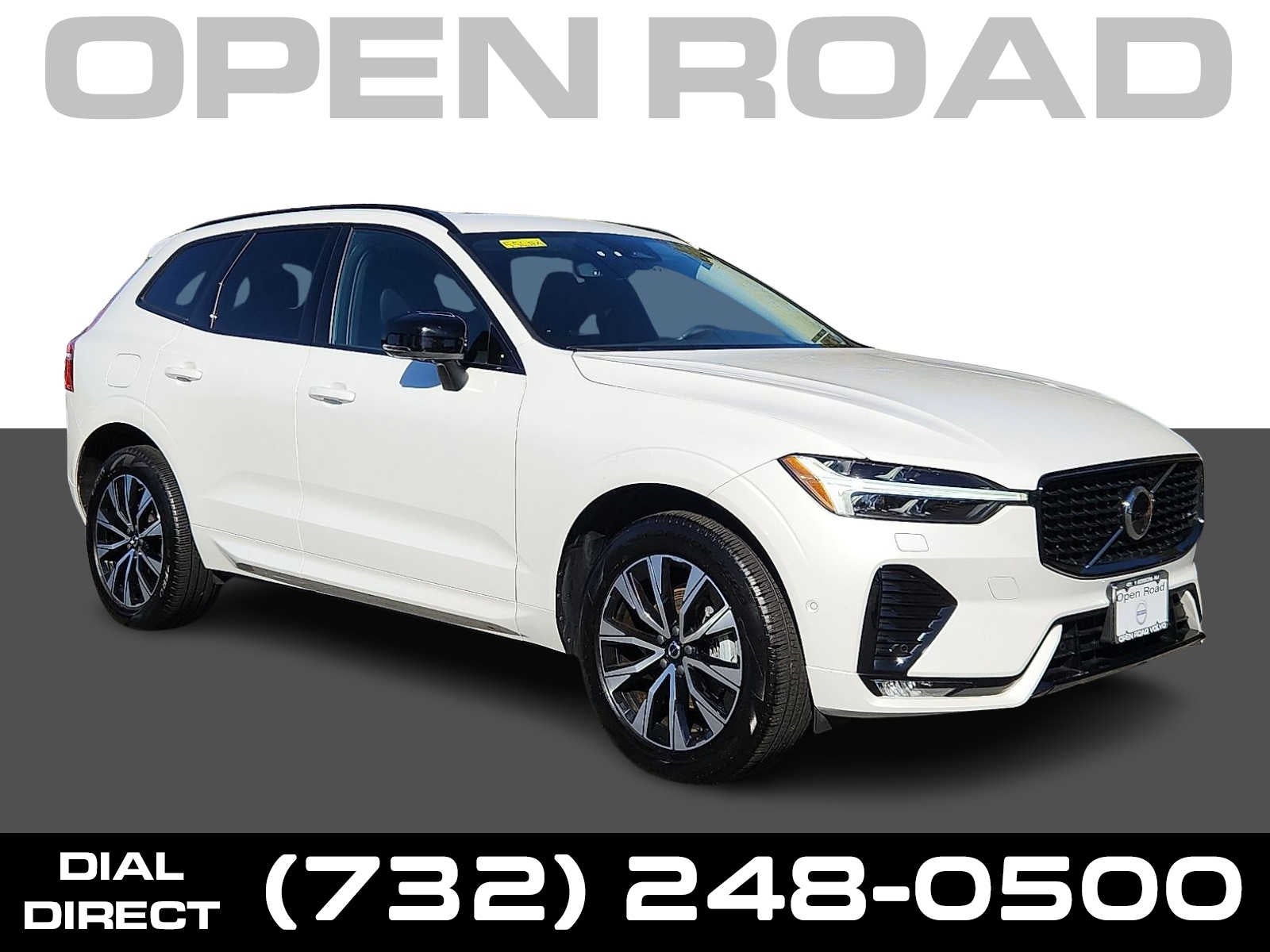 2024 Volvo XC60 Plus Dark Theme