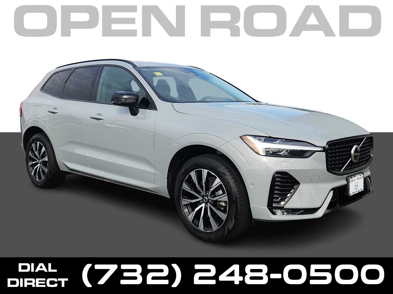 2024 Volvo XC60 Plus Dark Theme