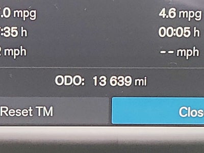 2024 Volvo XC60 Plus Dark Theme