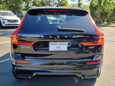 2024 Volvo XC60 Plus Dark Theme