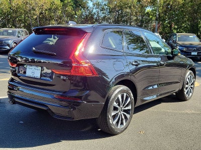 2024 Volvo XC60 Plus Dark Theme