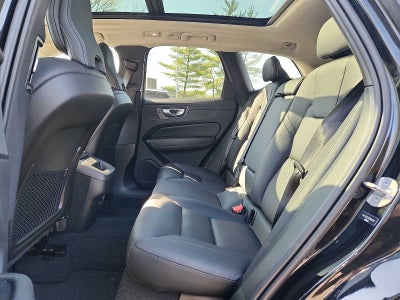 2024 Volvo XC60 Plus Dark Theme