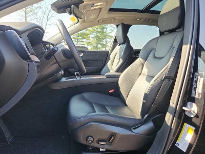 2024 Volvo XC60 Plus Dark Theme