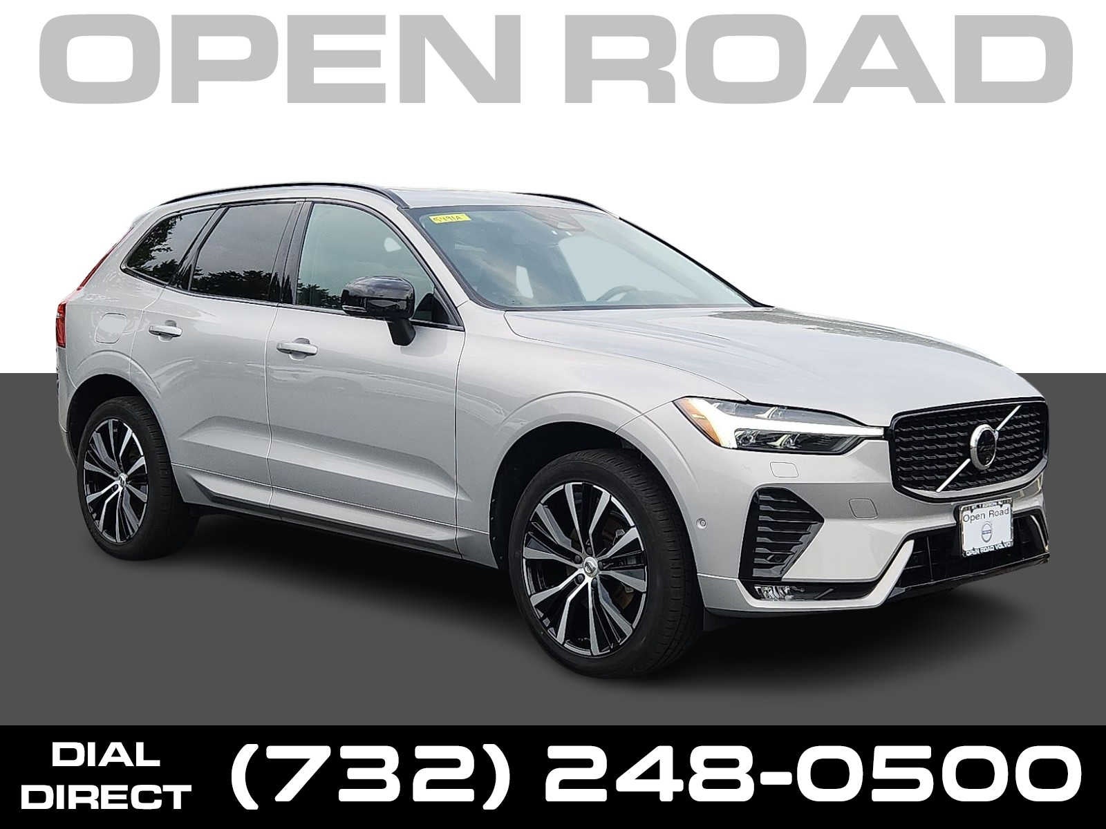 2024 Volvo XC60 Plus Dark Theme