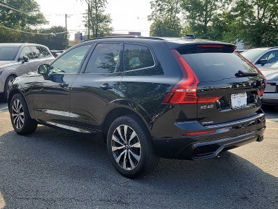 2024 Volvo XC60 Plus Dark Theme