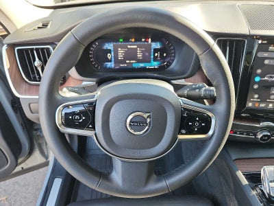 2024 Volvo XC60 Ultimate Dark Theme