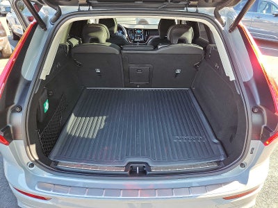 2024 Volvo XC60 Ultimate Dark Theme
