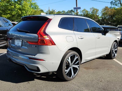2024 Volvo XC60 Ultimate Dark Theme