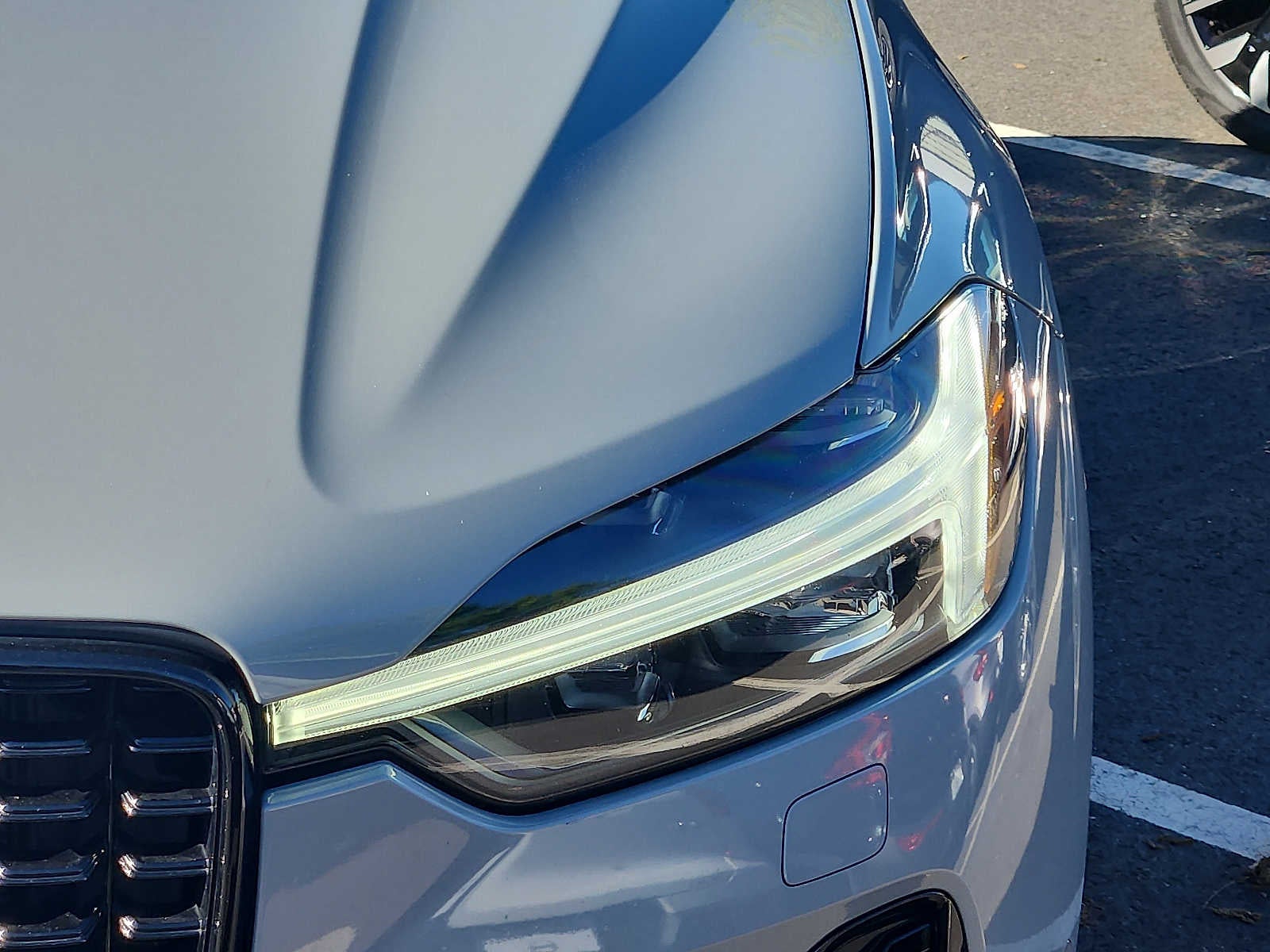 2024 Volvo XC60 Ultimate Dark Theme