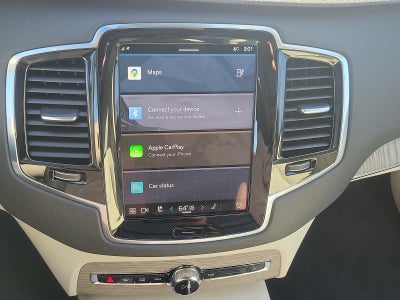 2023 Volvo XC60 Plus Bright Theme