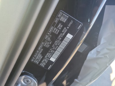 2023 Volvo XC60 Plus Bright Theme