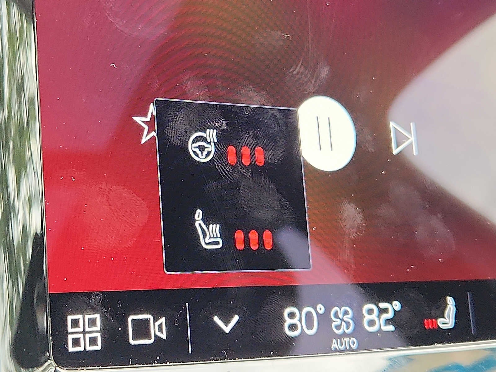 2023 Volvo XC60 Plus Bright Theme