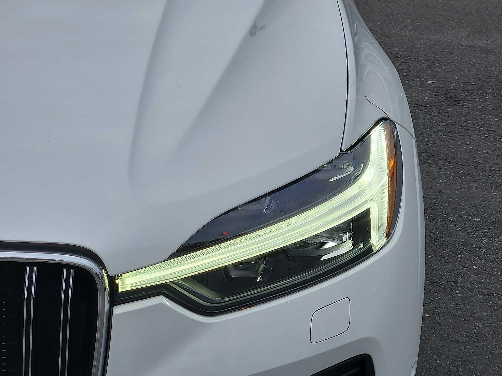 2023 Volvo XC60 Plus Bright Theme