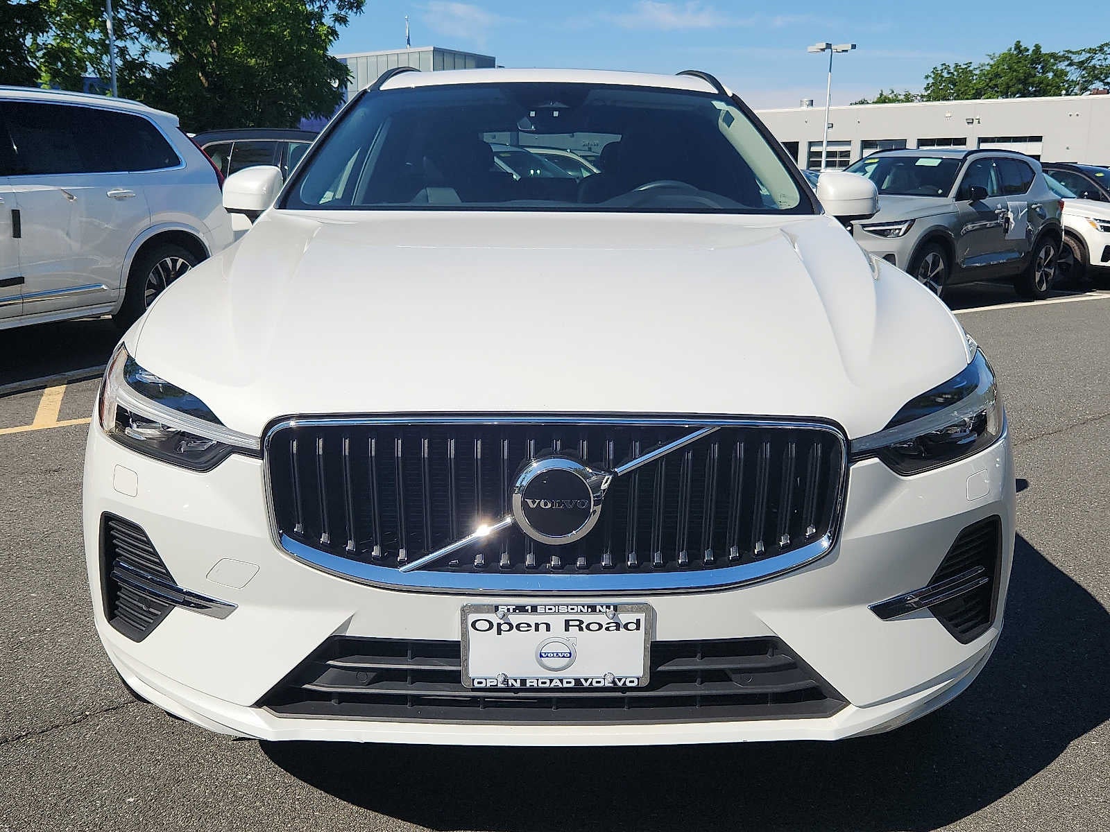 2023 Volvo XC60 Core