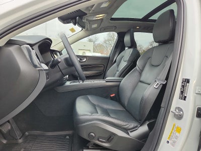 2023 Volvo XC60 Core