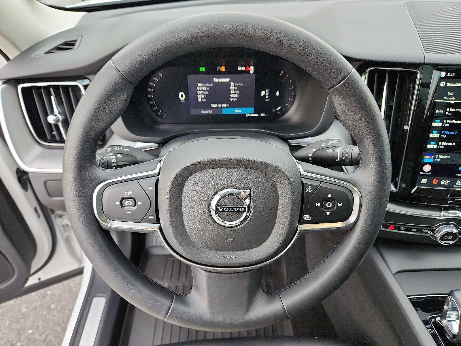 2023 Volvo XC60 Core