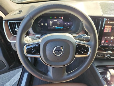 2023 Volvo XC60 Plus Dark Theme