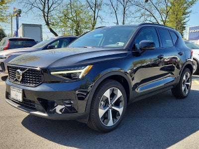 2026 Volvo XC40 Plus