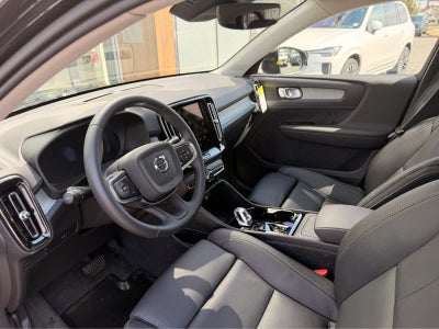 2026 Volvo XC40 Plus