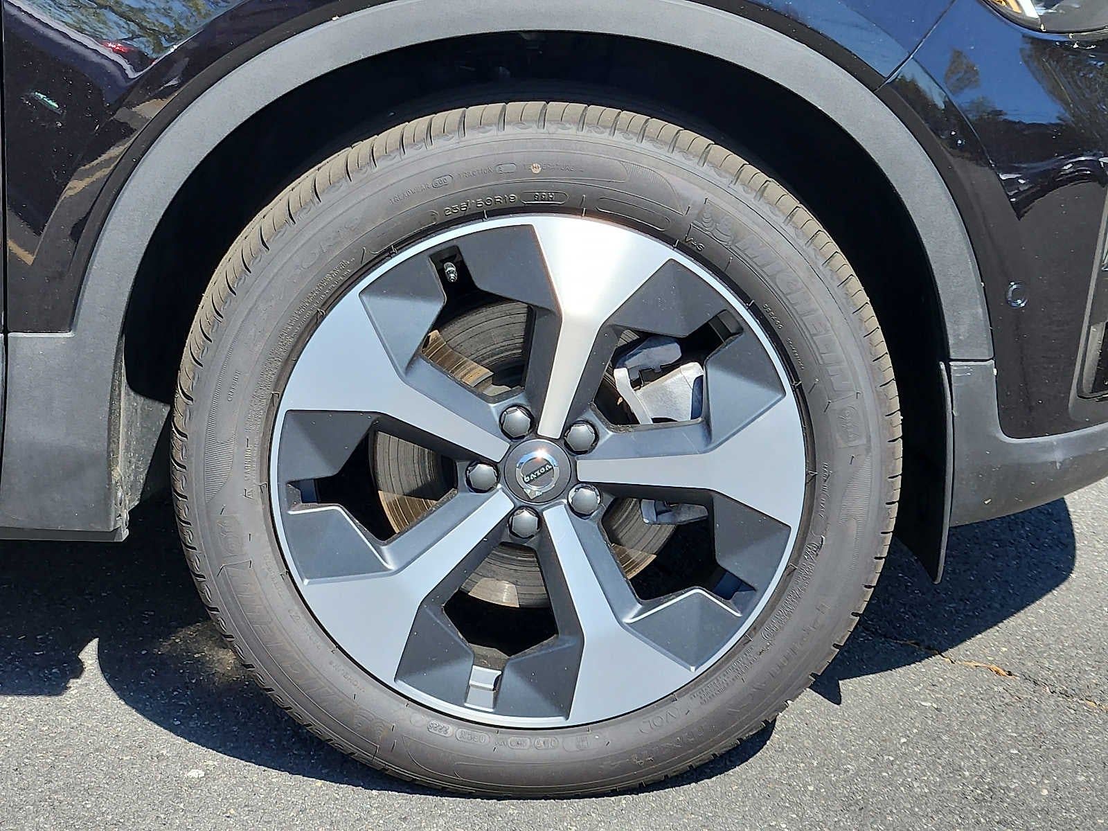 2026 Volvo XC40 Plus