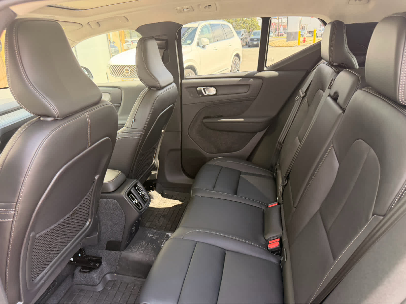 2026 Volvo XC40 Plus