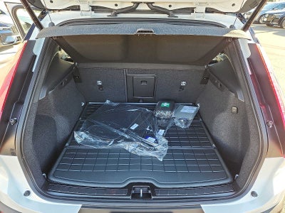 2026 Volvo XC40 Ultra Black Edition