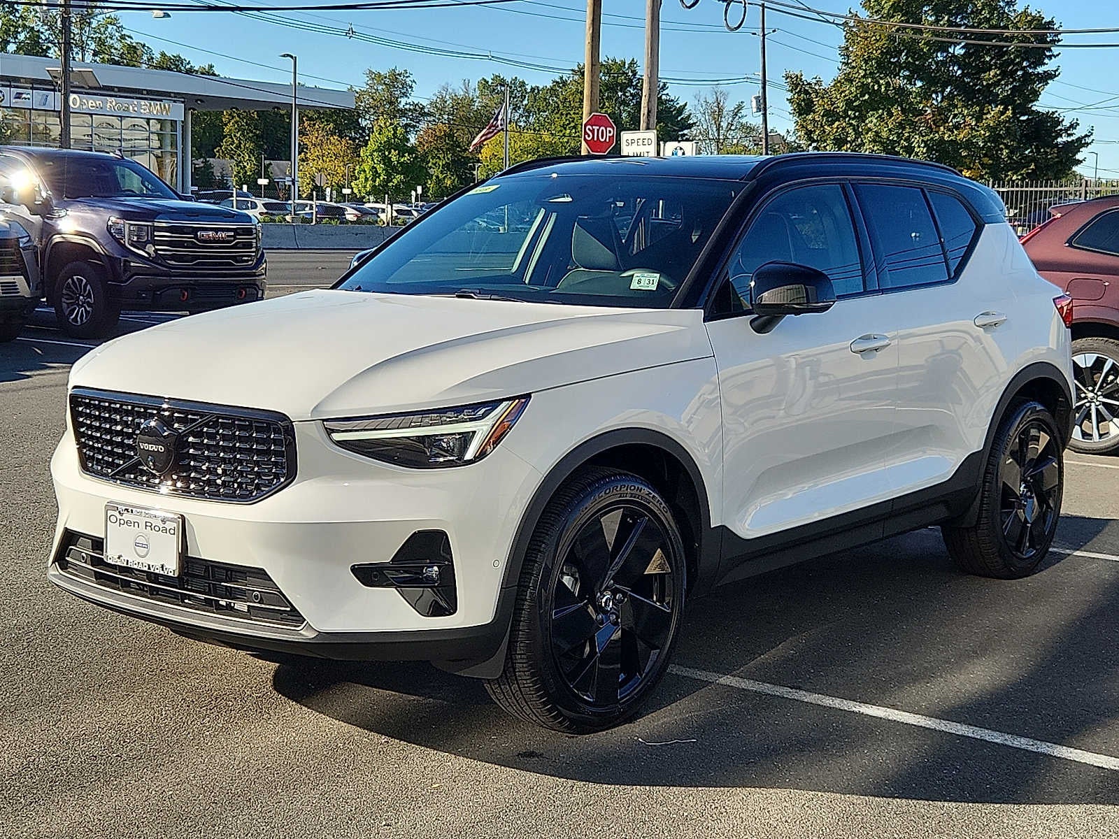 2026 Volvo XC40 Ultra Black Edition